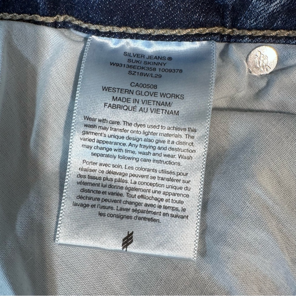 Silver Jeans Dark Wash - Classic Suki Skinny Back Pocket Stitch Size 18W - Picture 6 of 7